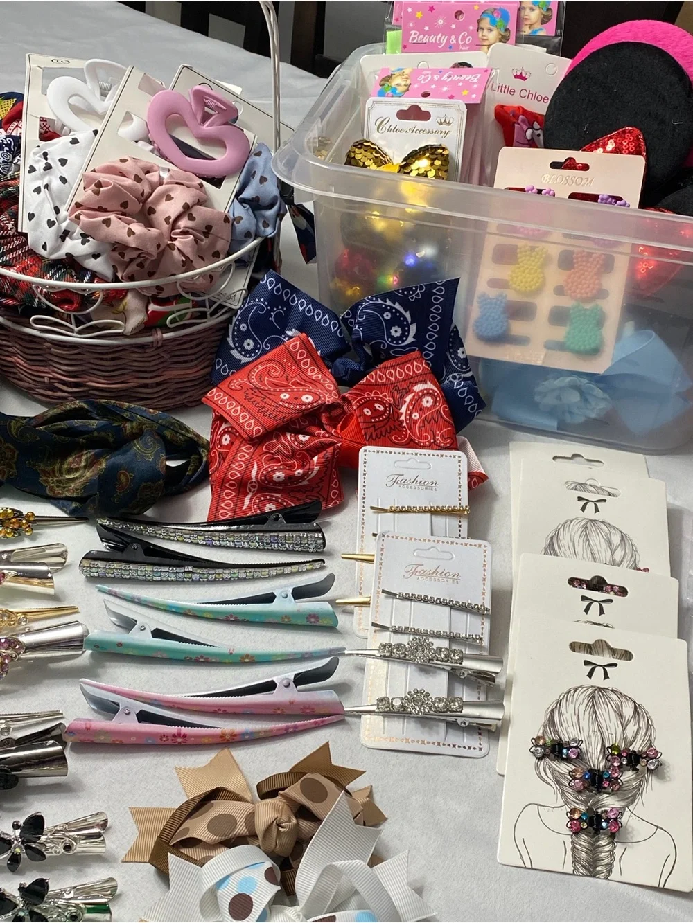 100 Piece Hair Accessory Reseller Lot Boutique Closeout Headbands Clips Bows